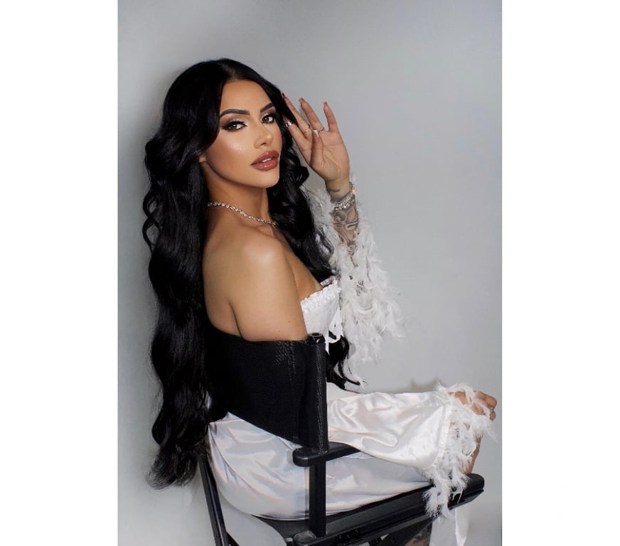 Escorts Kent Medway - Kent - Photos for Mirela real girl GFE., Brazil party