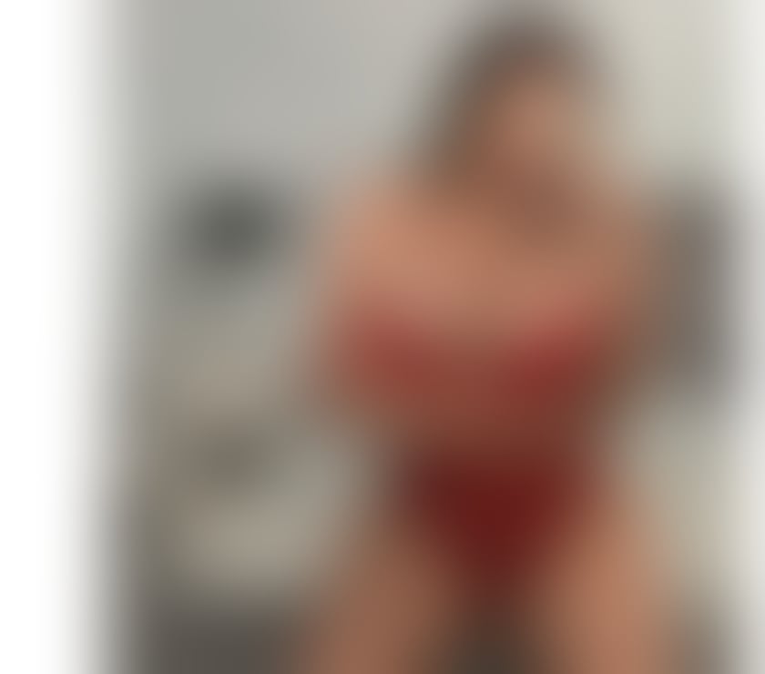 Escorts West Midlands Walsall - Photos for New in town TRANSi bet you have never met anyone slut as me