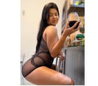 HOT NICE ASS IN TOWN 🍒