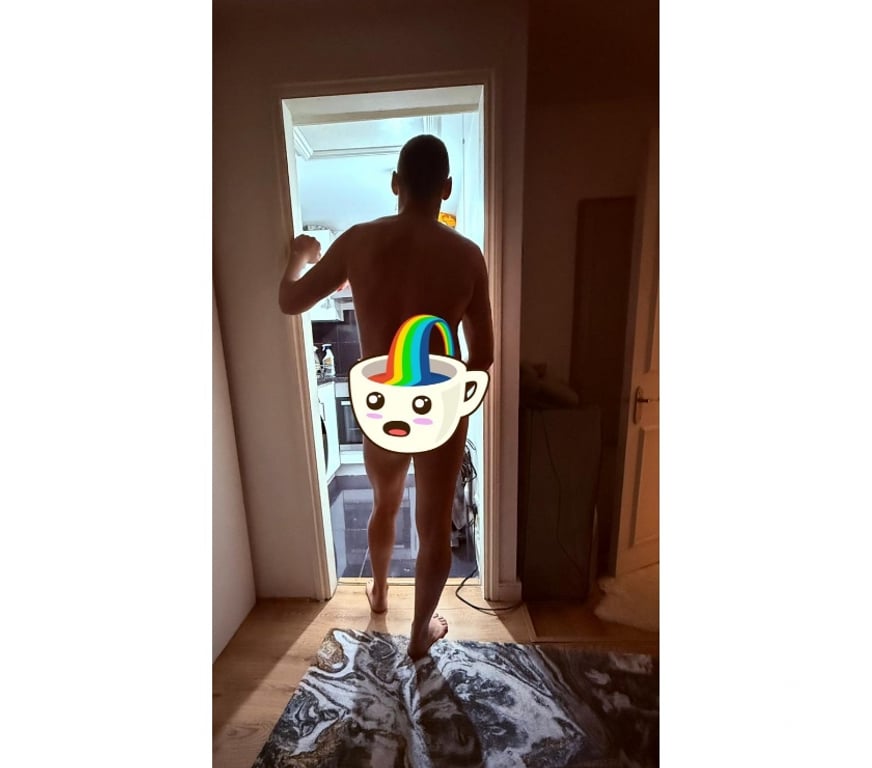 Local Swingers East London Aldgate East Station - East London - Photos for I’m here for fun nothing serious