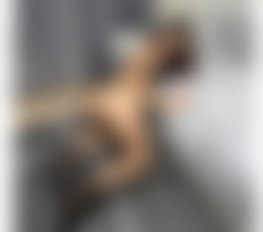Escorts West Midlands Birmingham - Photos for Emma new in town 100% real GFE