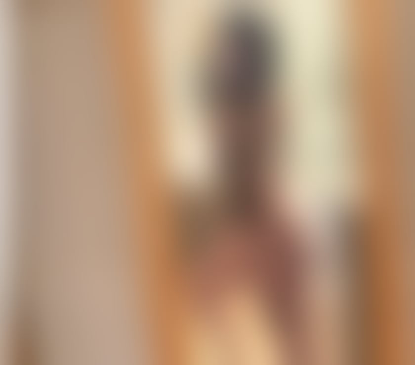 Escorts West Yorkshire Kirklees - Photos for New in city Nicol ONLY OUT CALL