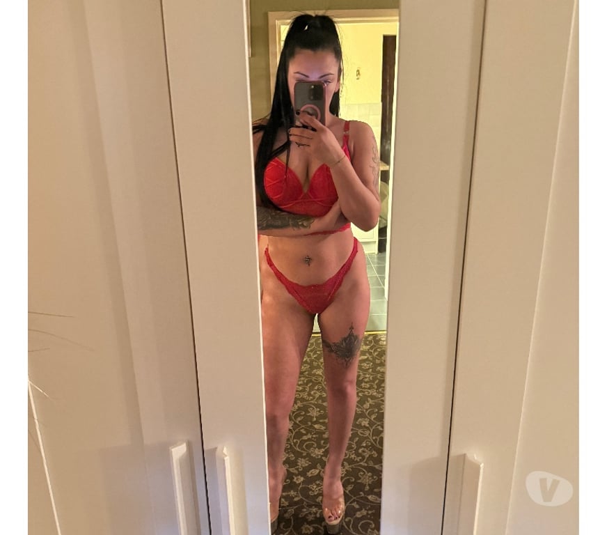 Escorts West Yorkshire Kirklees - Photos for New in city Nicol ONLY OUT CALL