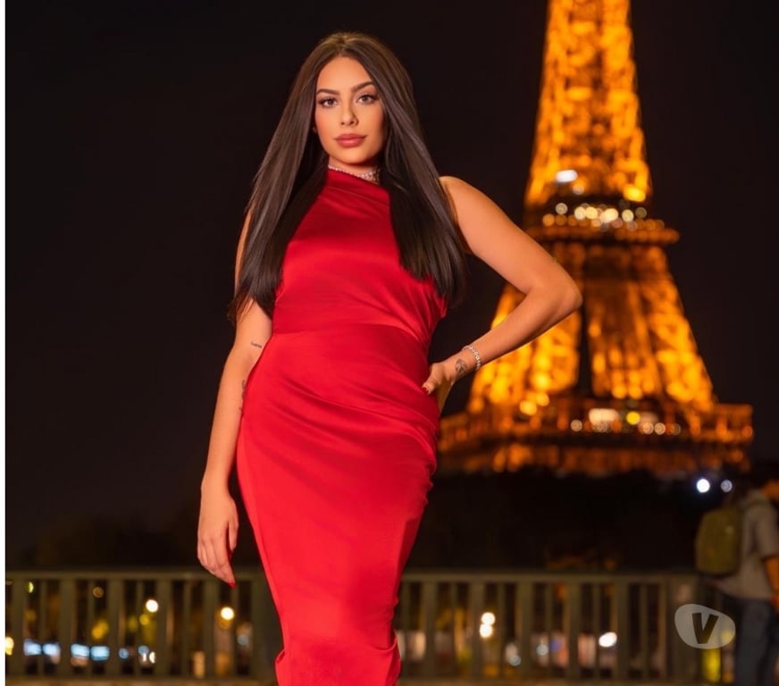 Escorts South West London Earls Court - South West London - Photos for Stunning Brunette Passionate, Playful, Unforgettable