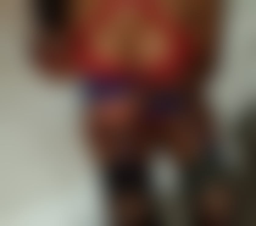Escorts Tyne and Wear Sunderland - Photos for Allure K,Busty Mature Elegant Lady