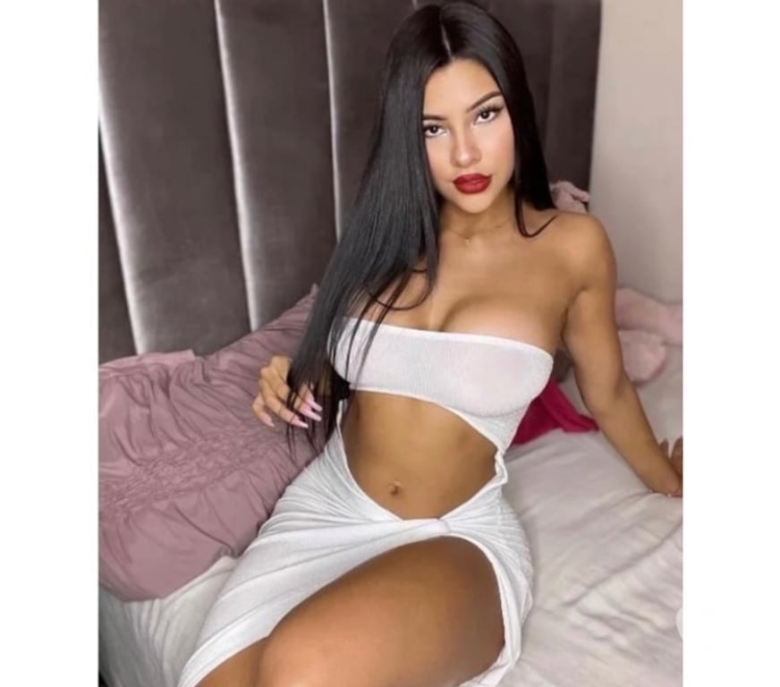Escorts Surrey Guildford - Photos for 💦🔞 Real Girl ❤️ Outcall & Incall