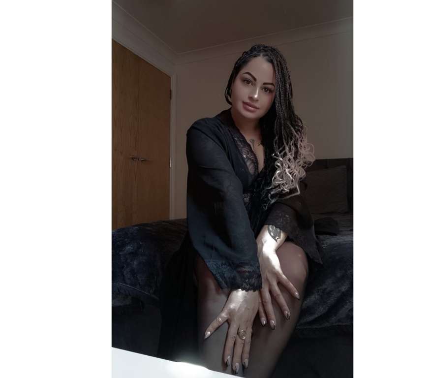 Escorts Edinburgh Craigentinny - Edinburgh - Photos for Hot tattooed brunette•• BJ Queen •• No rush GFE