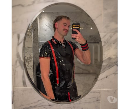 Gay Escorts Edinburgh Edinburgh - Photos for Verse Twunk for confident fun, vanilla or kinky