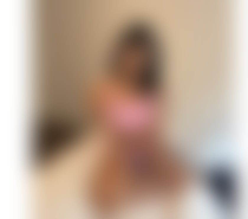 Escorts Milton Keynes City Centre Milton Keynes - Photos for JAMMY experience of Columbia.