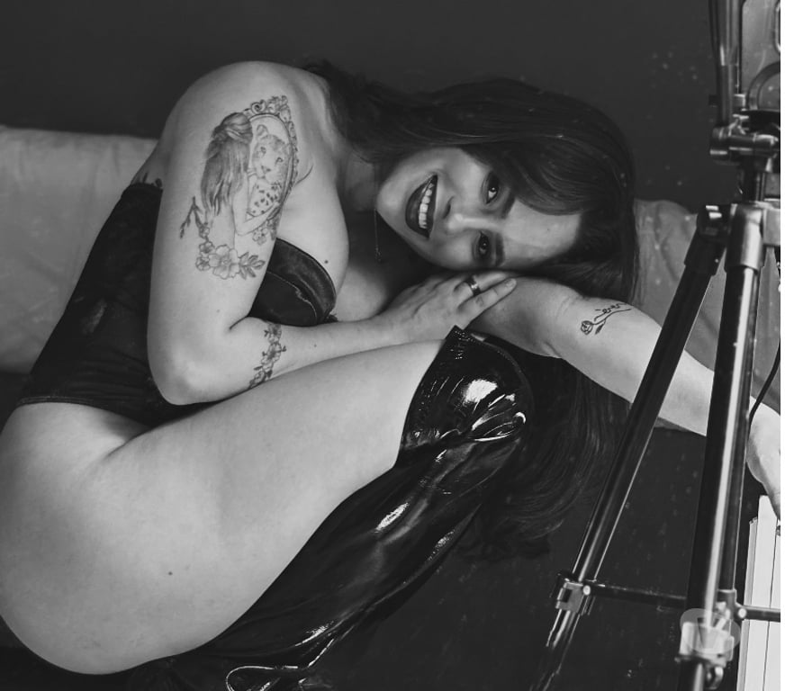 Escorts Buckinghamshire Milton Keynes - Photos for Safira Petit, first time in the town. ❤️