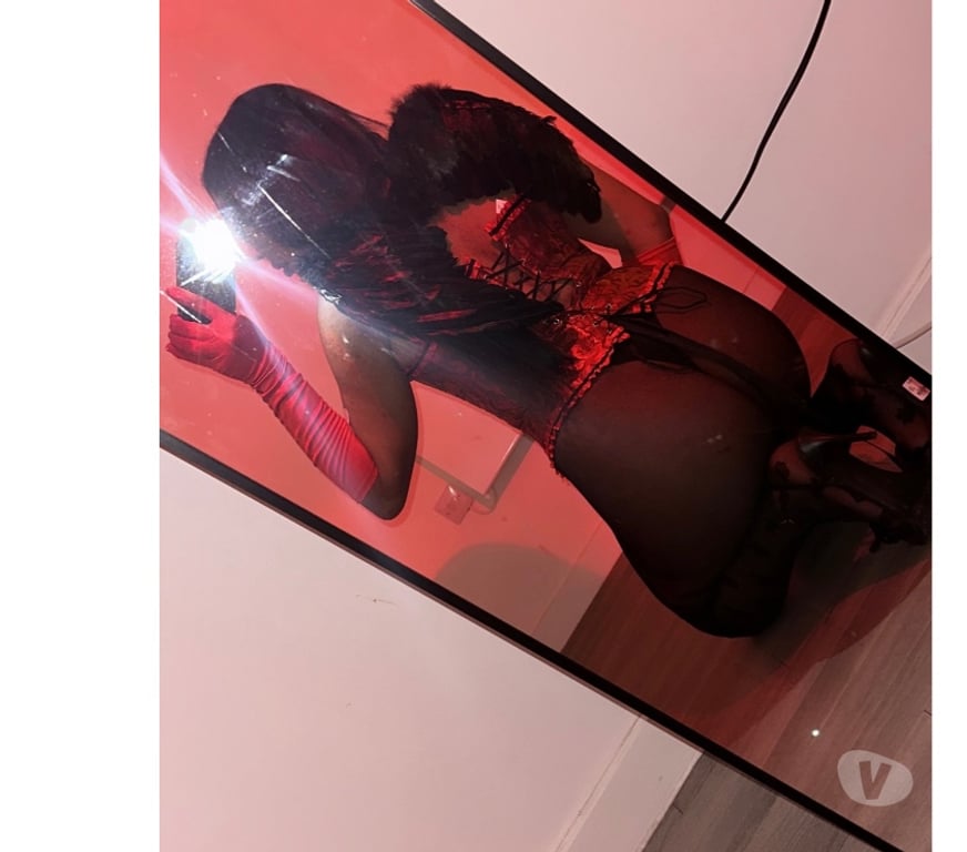 Trans Escorts Greater Manchester Manchester - Photos for Esheley Hot Party 🥳😈🔥