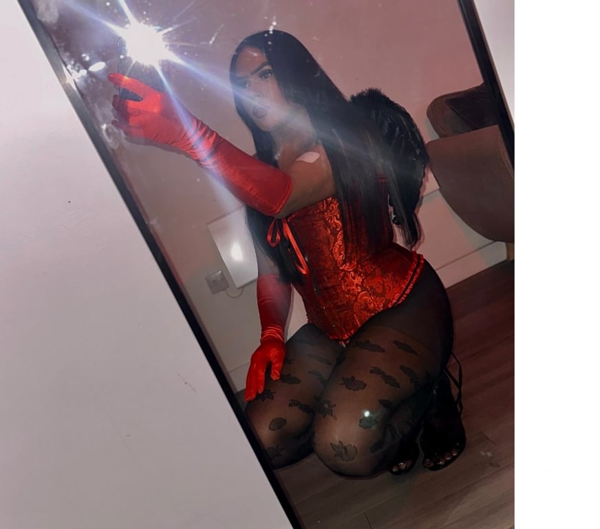 Trans Escorts Greater Manchester Manchester - Photos for Esheley Hot Party 🥳😈🔥