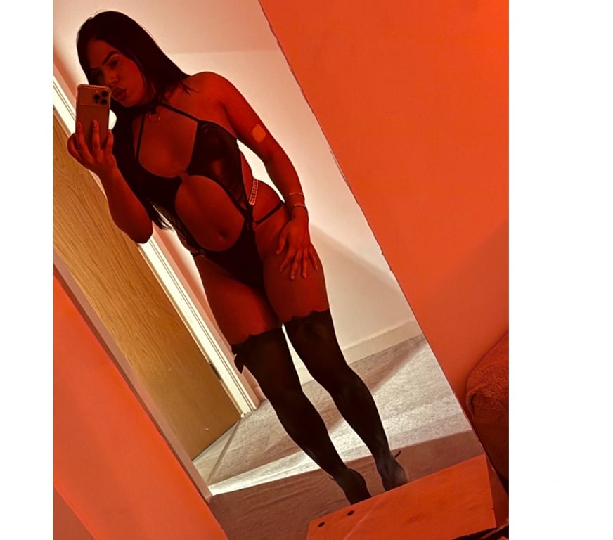 Trans Escorts Greater Manchester Manchester - Photos for Esheley Hot Party 🥳😈🔥