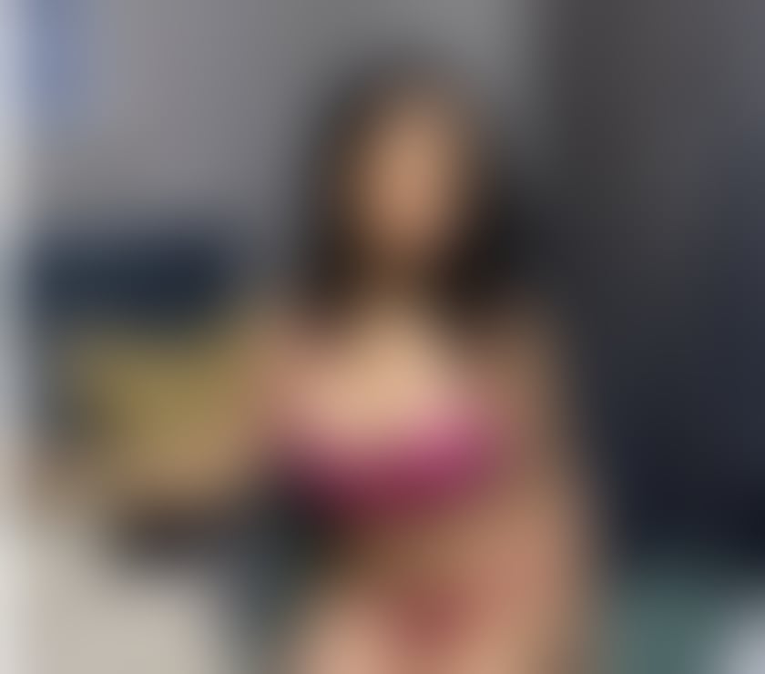 Escorts Glasgow Glasgow City Centre - Glasgow - Photos for Sexy Australian Asian Bella for your personal pleasure!