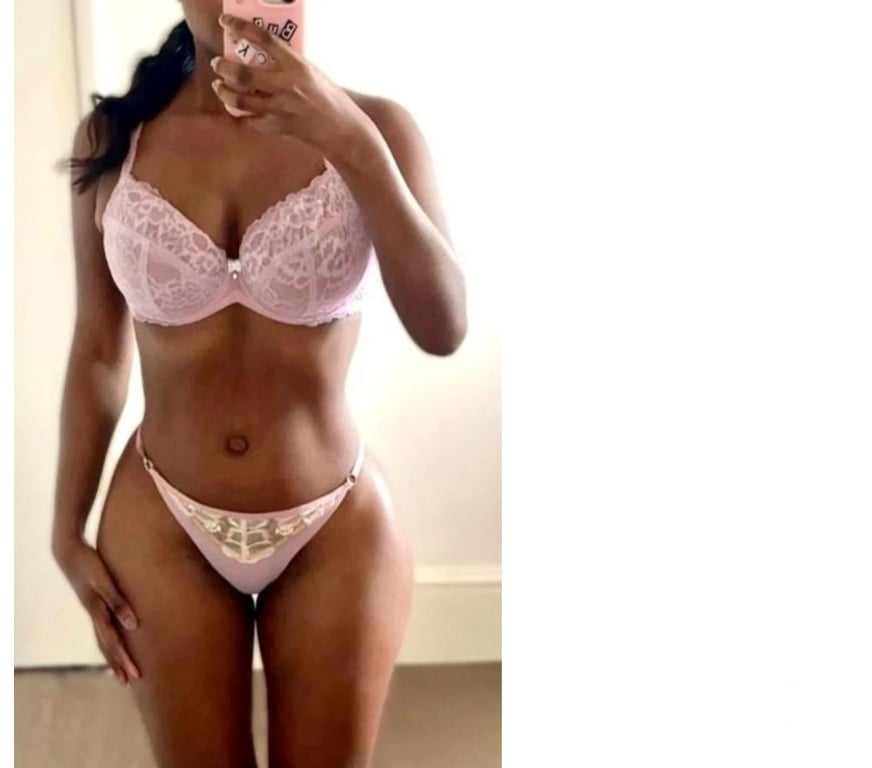 Escorts West London Hammersmith - West London - Photos for IVY - 19 EBONY-SUB-DOM-RAINBOW-LOVE