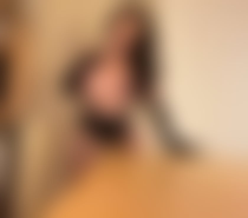Escorts East London Redbridge - Photos for Available 🎀⭐️Queen Of o.w.o🎀⭐️Full Party