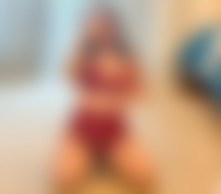 Escorts Essex Chelmsford - Photos for Oily massage, foot fetish 👣