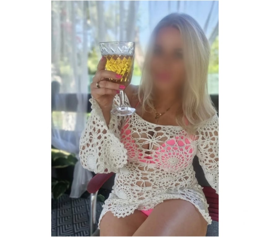 Escorts Essex Brentwood - Photos for NEW ARRIVAL! Blonde Lilly in Brentwood x