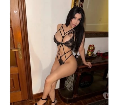 Escorts and Massages Woolwich South East London - Photos for Hot and Sexy Crystal 💦