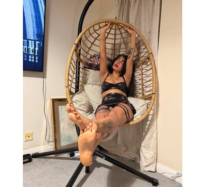 Escorts & Erotic Massage Surbiton Kingston upon Thames - Photos for hot and sexy girl