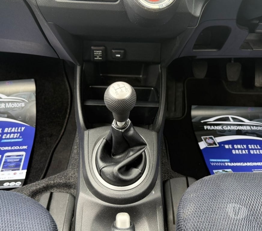 used cars for sale Armagh, Banbridge and Craigavon Magheralin - Armagh, Banbridge and Craigavon - Photos for Frank Gardiner Motors |2015 Honda Jazz