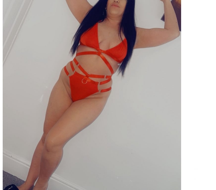 Escorts West Yorkshire Leeds - Photos for Maya ❤️new👄 party girls🍑💦best service