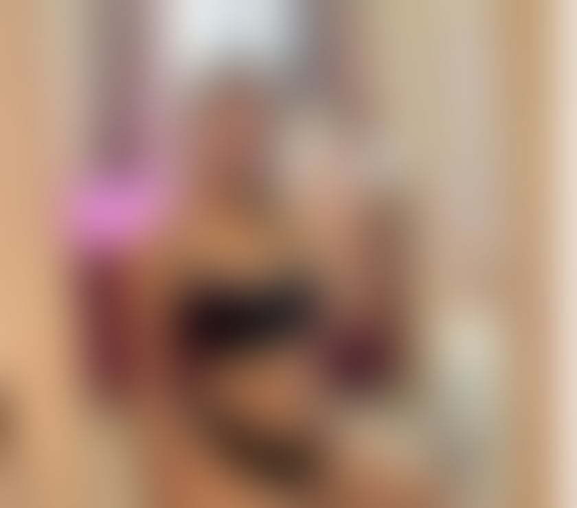 Escorts South West London Fulham - South West London - Photos for 🔥SEXY BLONDE⭐️GENUINE LATINA🍯READY FOR FUN