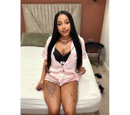 Escorts Leeds City Centre Leeds - Photos for Brazilian hot 🔥 experience unique Incredible Last day