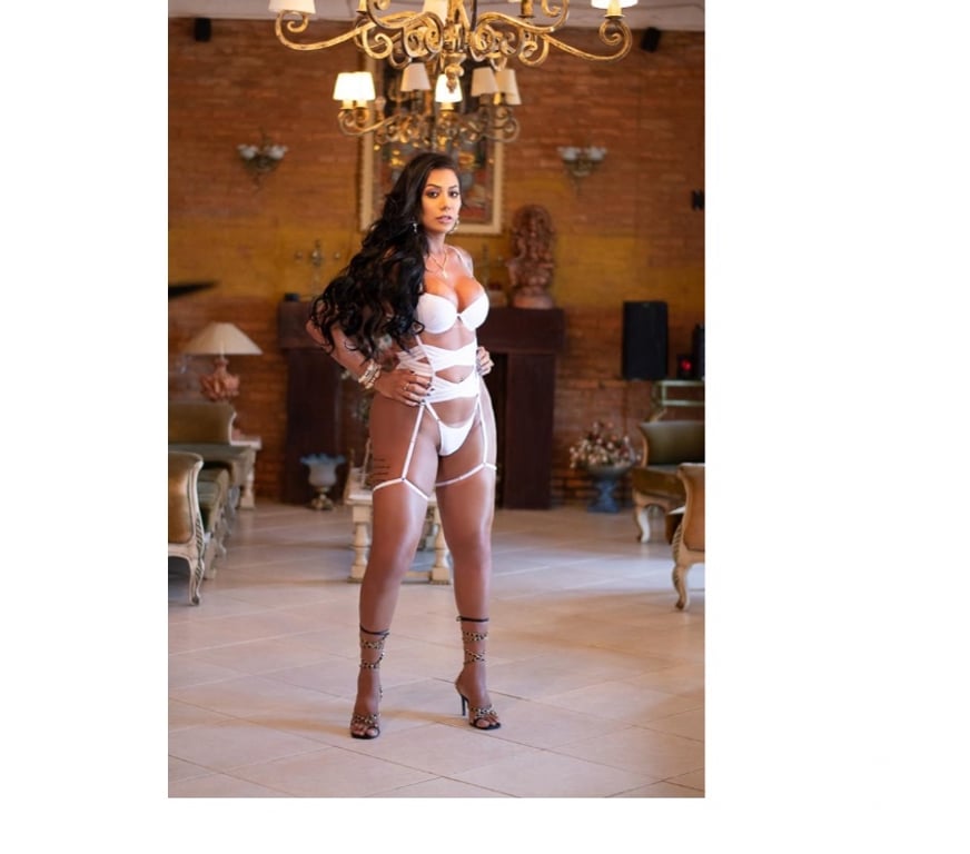 Trans Escorts Buckinghamshire Milton Keynes - Photos for Grazyellen 🔥 Top 🍆 Bottom 🍑