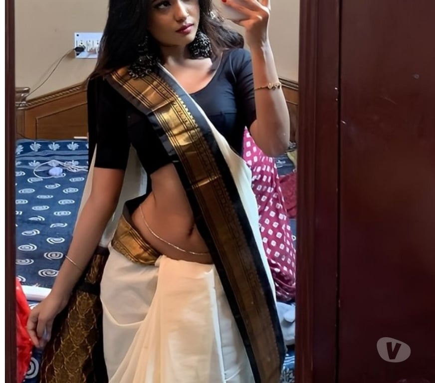 Escorts West Midlands Birmingham - Photos for 🔥 Hey im priya here new Indian girl in town 🫦🍑