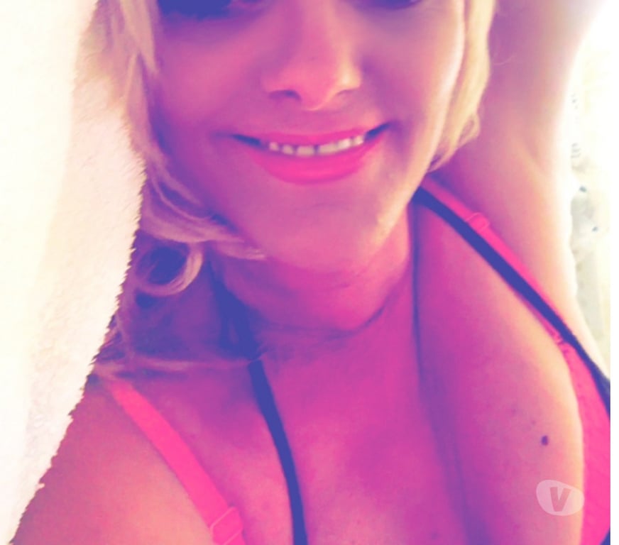 Escorts West Midlands Wolverhampton - Photos for Mature lady for discreet meetings love life