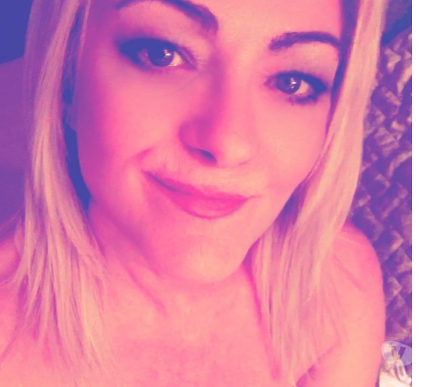 Escorts West Midlands Wolverhampton - Photos for Mature lady for discreet meetings love life