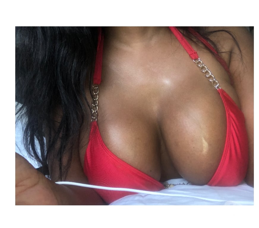 Escorts South West London Raynes Park - South West London - Photos for BLACK SEXY BUSTY