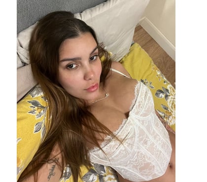 Escort Earls Court South West London - Photos for Petite BELLA 🔥IN TOWN HOT HOT OWO GFE PARTY