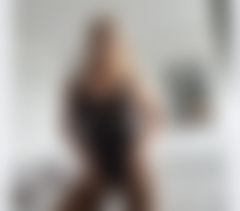 Escorts Derbyshire High Peak - Photos for Beautiful Tall Curvy Blonde Lady In The Peaks & Cheshire