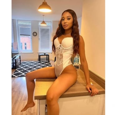  Escorts & Erotic Massage Laindon Basildon - Photos for 🍑Party Girl 🥂🍾 Nice Body❤️