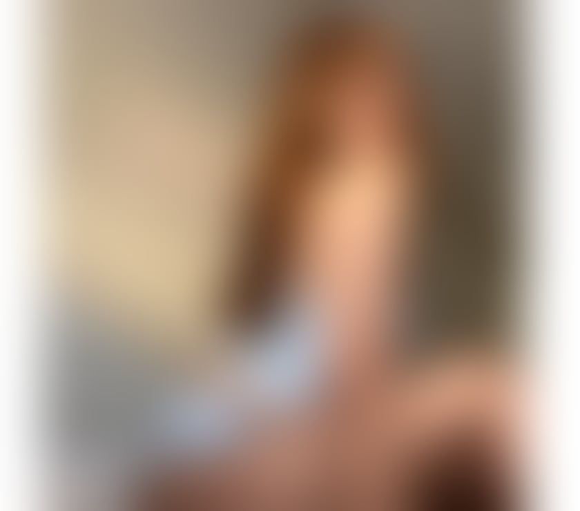 Escorts Wiltshire Swindon - Photos for Sophisticated Attractive Transsexual Versatile