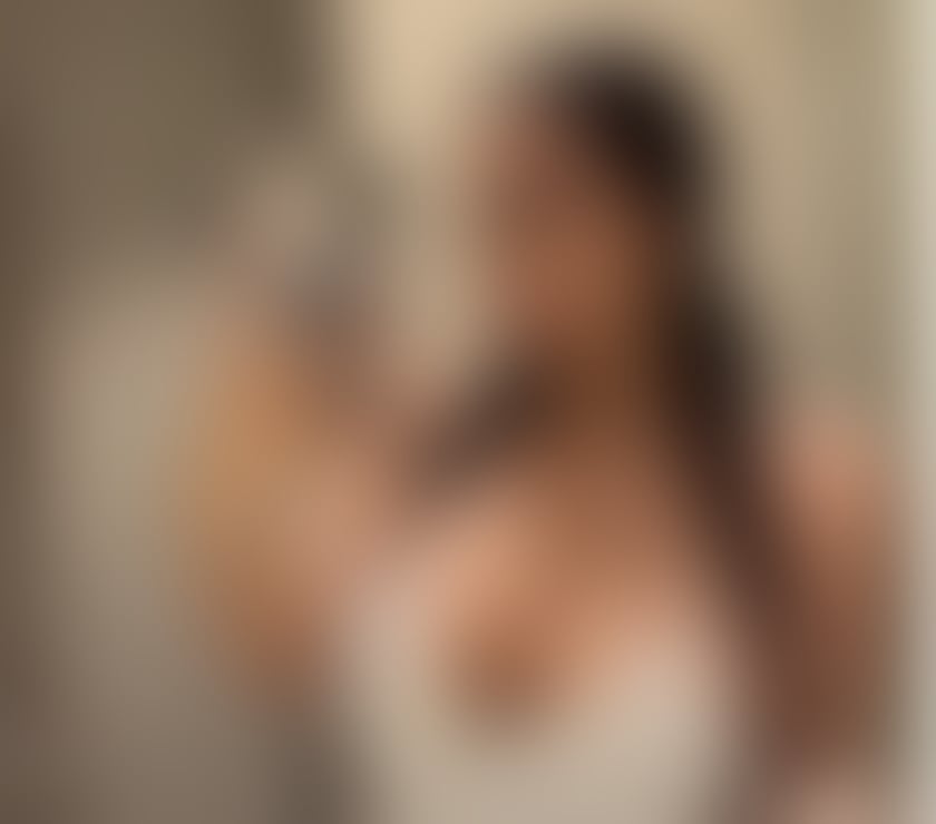 Escorts Eltham South East London - Photos for ✅Elly at your service-outcall only, pleasure guaranteed✅