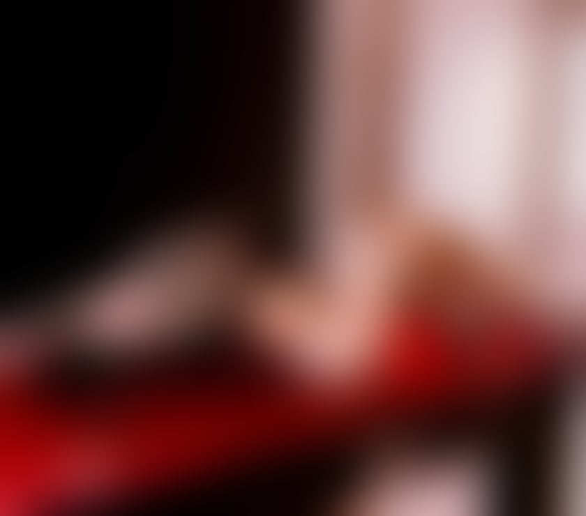 Escorts East London Redbridge - Photos for Brazilian 🇧🇷 New Girl