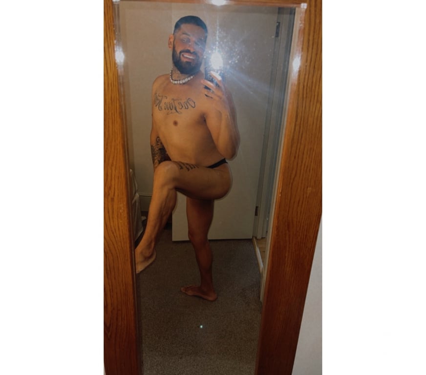  Gay massage South West London Earls Court - South West London - Photos for Hello my baby ❤️