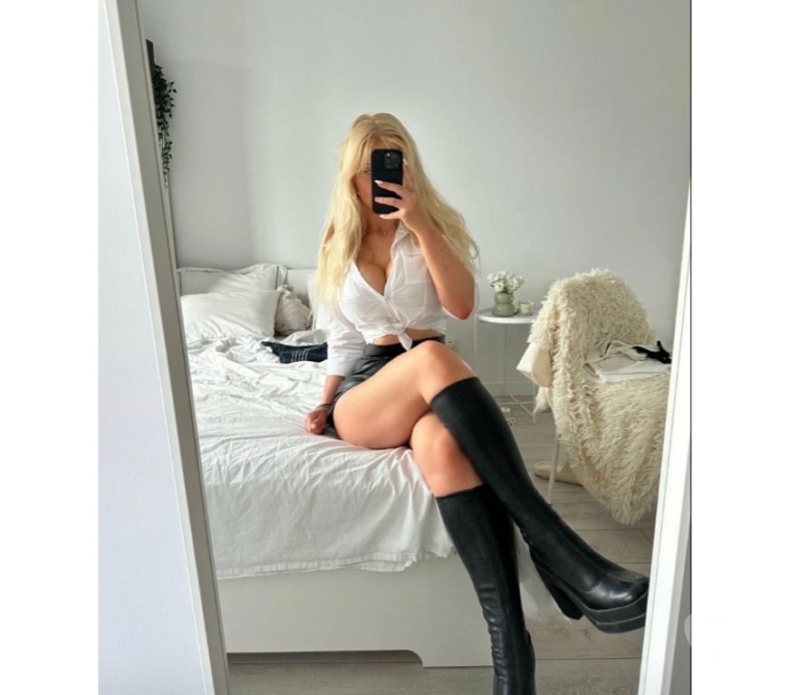 Escorts Central London Park Lane - Central London - Photos for 🔥 EMY – Sweet & Fiery Spark | 100% Real 🌸