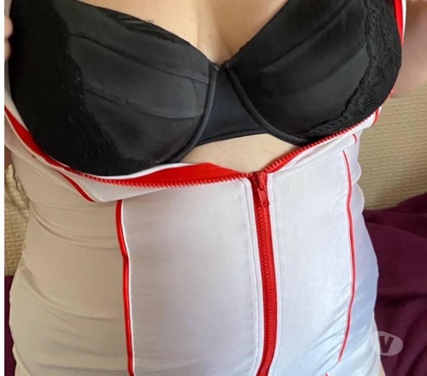 Escorts Essex Brentwood - Photos for English Tiffany Qualified Masseuse