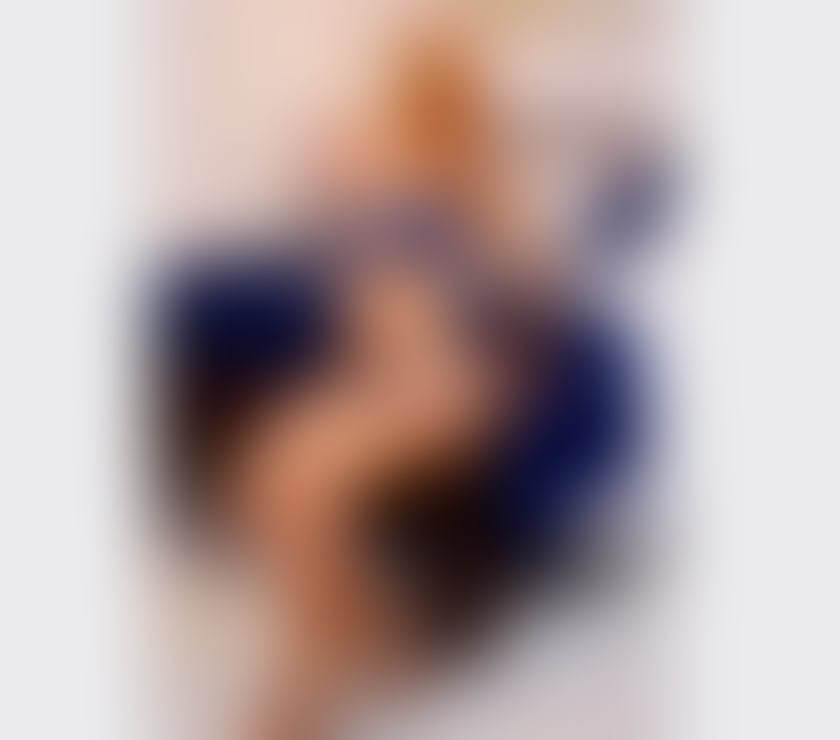 Escorts North West London Hendon Central Station - North West London - Photos for Call ☎️ me Redhead woman beautiful body