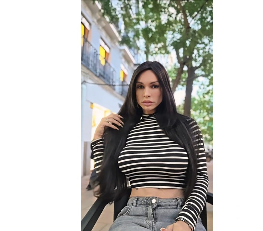 Trans Escorts Bedfordshire Luton - Photos for Fiorella new in this area