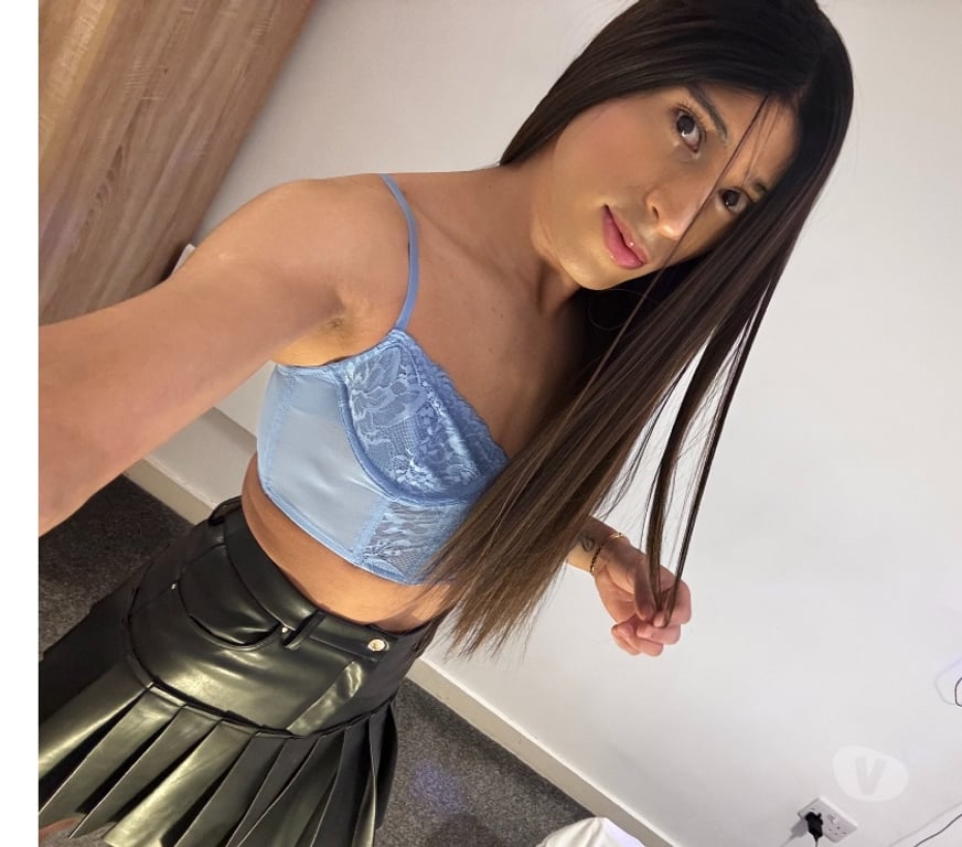 Escorts Merseyside Liverpool - Photos for 🍑CD TV Bella Brazilian Xl💄 party 🥳