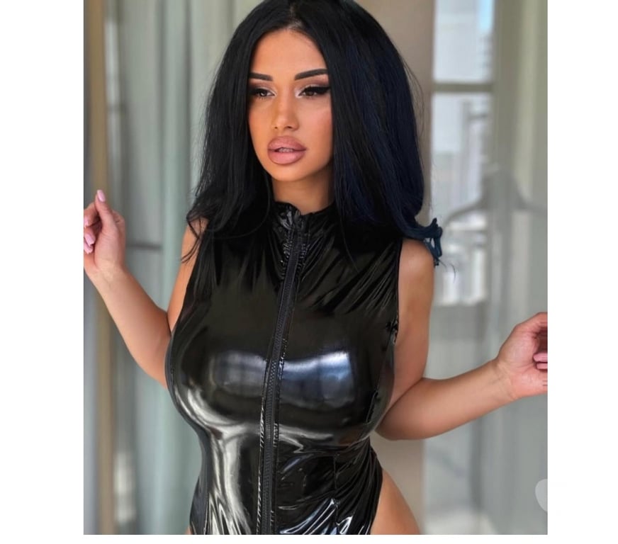 Escorts Falkirk South Alloa - Stirling - Photos for 🍒Elly🔝HOTTEST🍒ONLY OUTCALL🔝🔞Party