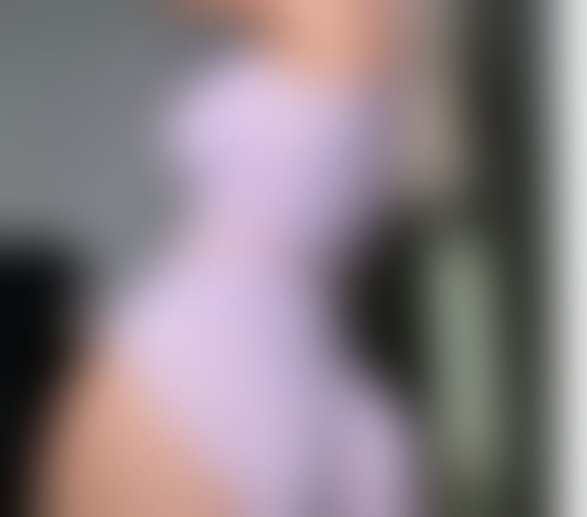 Escorts East London Redbridge - Photos for PARTY BLONDE MILF IN TOWN ❤️
