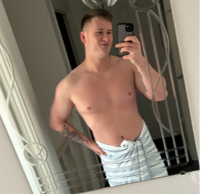  Gay massage West Lothian Livingston - West Lothian - Photos for Liam, 21, Livingston and local