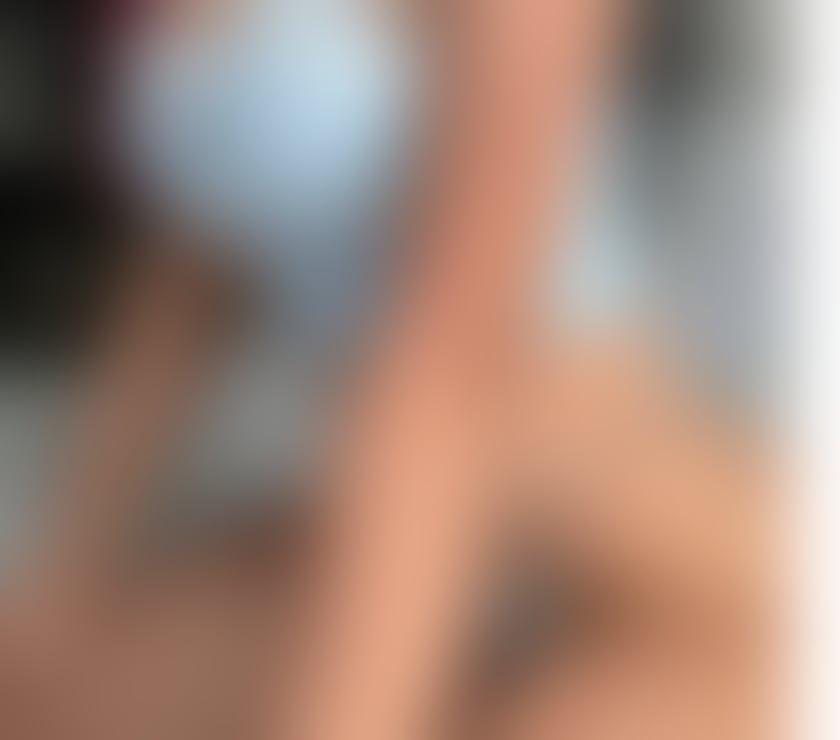 Escorts East London Creekmouth - East London - Photos for PARTY BLONDE MILF IN TOWN ❤️