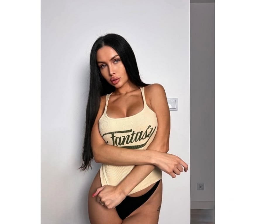 Escorts Kent Medway - Kent - Photos for THE BEST SERVICES🔞🔝 NEW IN TOWN🥳 Karina